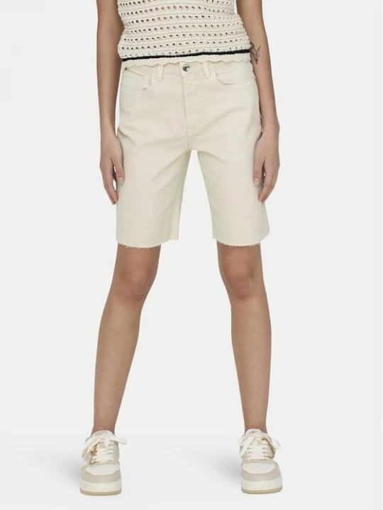 Obrázek produktu ONLY Džínové šortky Emily 15311258 Écru Mom Fit Krémová