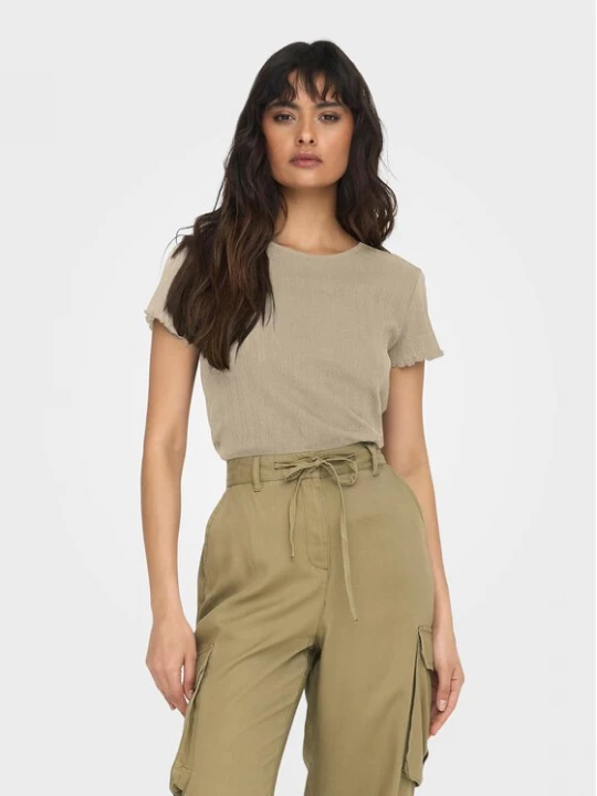 Obrázek produktu ONLY T-Shirt Carlotta 15256154 Béžová Tight Fit
