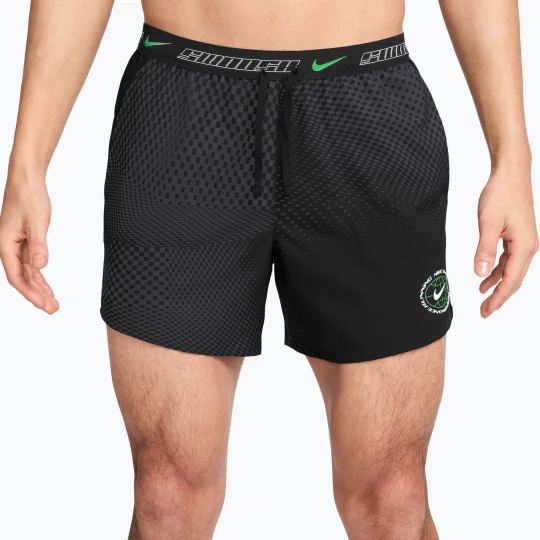Obrázek produktu Pánské běžecké šortky Nike Stride black