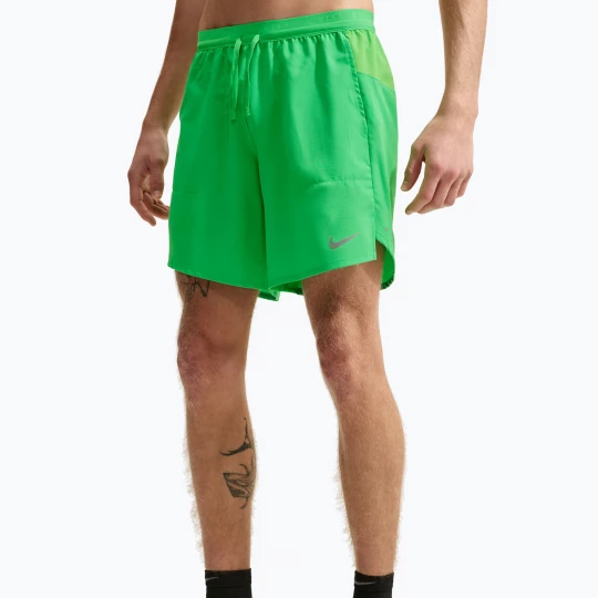 Obrázek produktu Pánské běžecké šortky Nike Stride Dri-Fit Brief-Lined 7" green spark