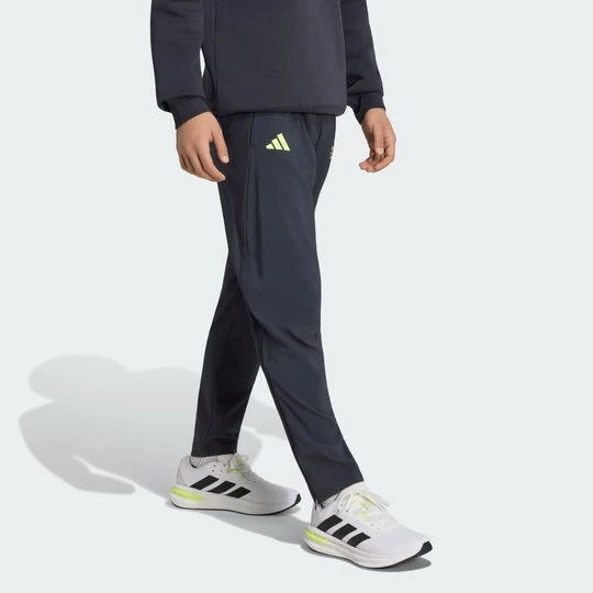 Obrázek produktu PÁNSKÉ KALHOTY BMW BERLIN-MARATHON 2026 Adidas Night Grey