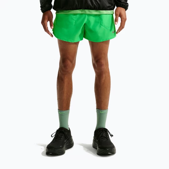 Obrázek produktu Pánské šortky Nike Stride Dri-Fit Brief-Lined 5" green spark