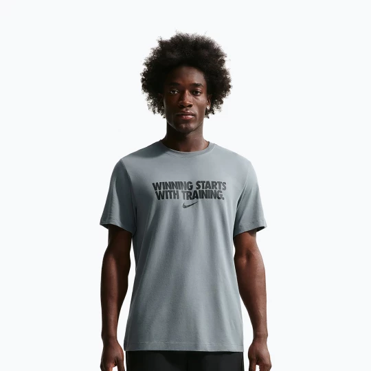 Obrázek produktu Pánské tréninkové tričko Nike Dri-Fit Winning smoke grey / black / black
