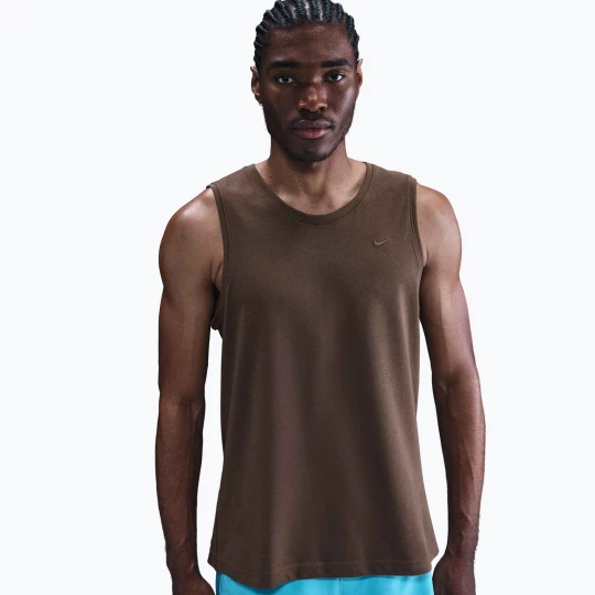 Obrázek produktu Pánské tričko Nike Primary Dri-Fit Versatile baroque brown / baroque brown