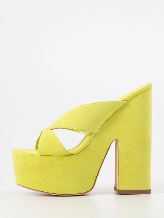Obrázek produktu Pantofle na podpatku Stuart Weitzman zelená