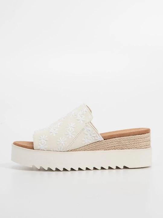 Obrázek produktu Pantofle na podpatku TOMS