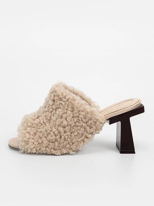 Obrázek produktu Pantofle na podpatku Tory Burch béžová