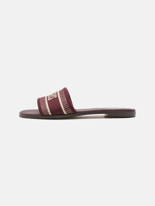 Obrázek produktu Pantofle Steve Madden bordeaux