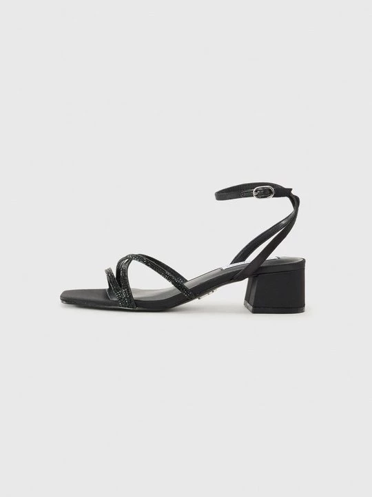 Obrázek produktu Páskové sandály Steve Madden černá