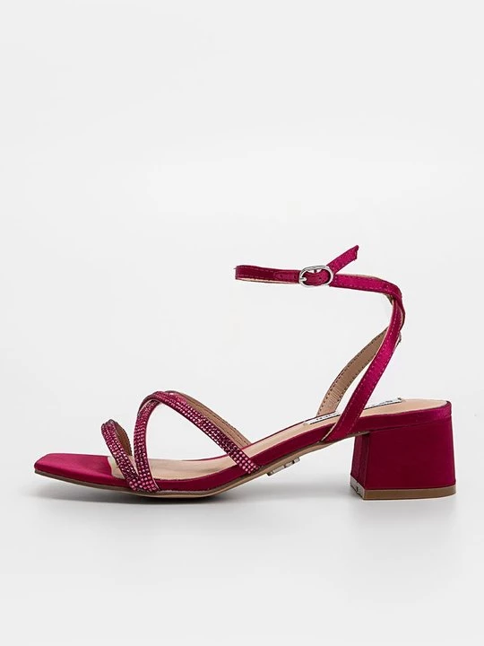 Obrázek produktu Páskové sandály Steve Madden růžová