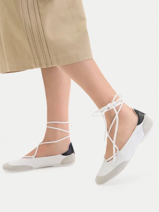 Obrázek produktu Patrizia Pepe Baleríny 8Z0123/L150-W101 Bílá
