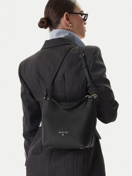 Obrázek produktu Patrizia Pepe Kabelka 8B0319/L001-K103 Černá