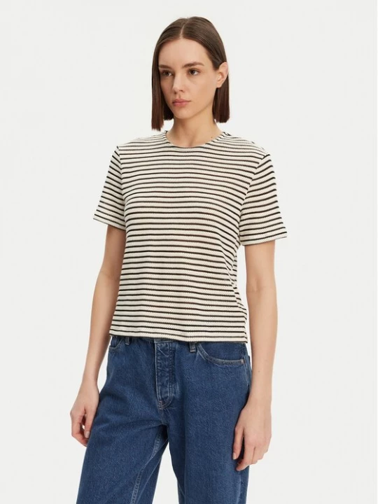 Obrázek produktu Pieces T-Shirt Manilla 17155073 Écru Loose Fit Krémová