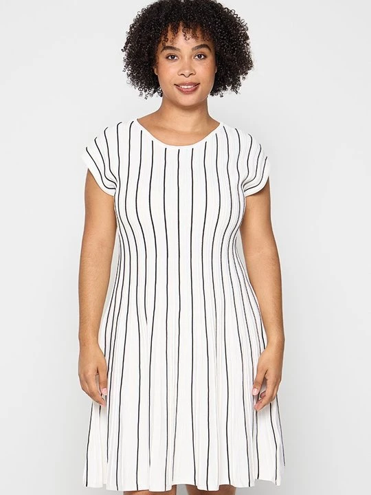 Obrázek produktu Pletené šaty DKNY