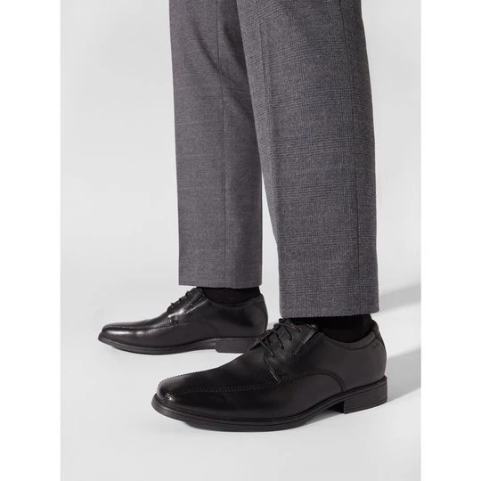 Obrázek produktu Polobotky Clarks Tilden Walk 261103107 Černá