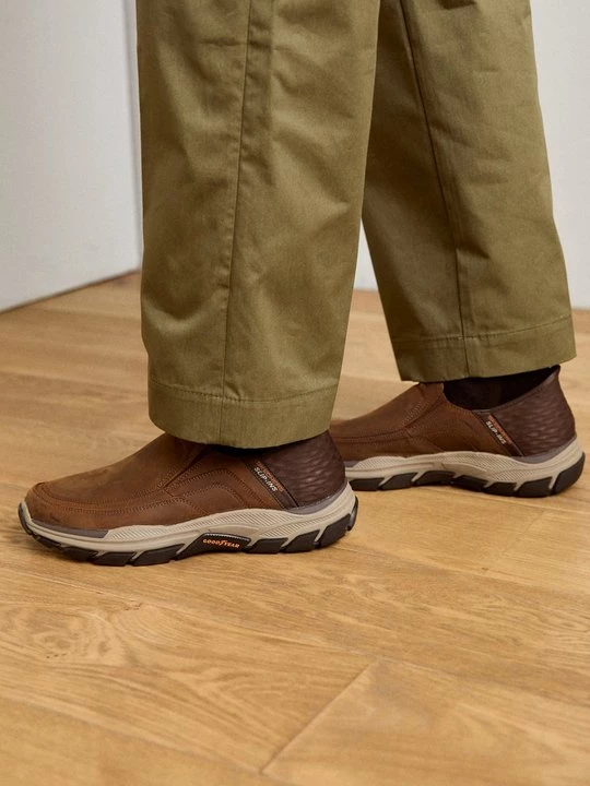 Obrázek produktu Polobotky Skechers tmavě hnědá