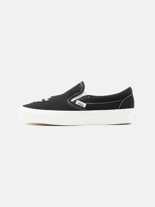 Obrázek produktu Polobotky Vans černá