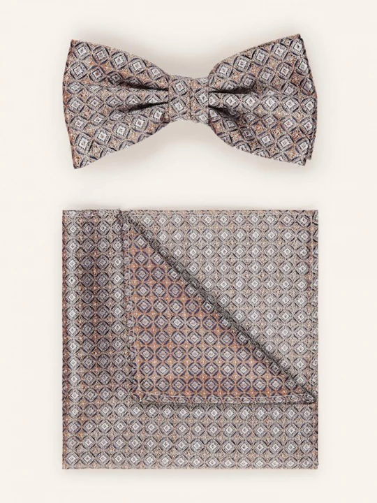 Obrázek produktu Prince Bowtie Sada: Motýlek A Kapesníček Do Náprsní Kapsy hnědá / bílá / modrá