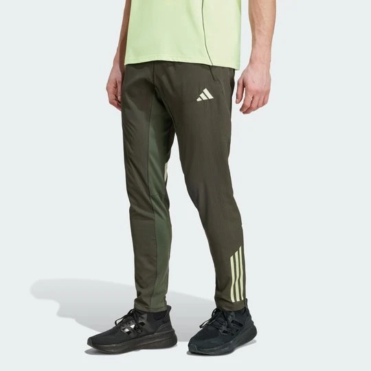 Obrázek produktu Real Madrid Tiro 25 Competition Presentation Tracksuit Bottoms Adidas