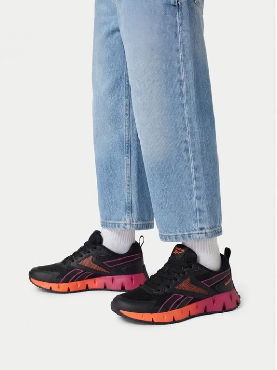 Obrázek produktu Reebok Sneakersy CEO-ZIG VECTOR AR30153GBPO Černá