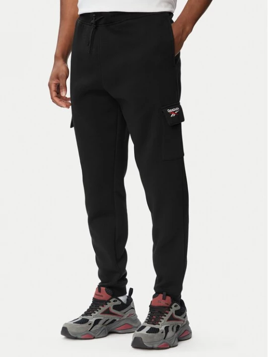 Obrázek produktu Reebok Teplákové kalhoty Balint RK25740CCM Černá Regular Fit