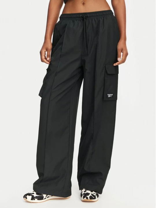 Obrázek produktu Reebok Teplákové kalhoty Zosia RK25704CCW Černá Regular Fit