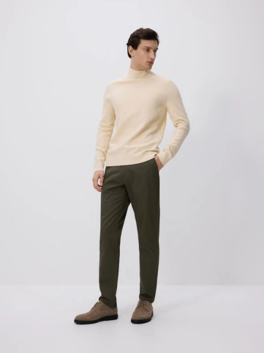 Obrázek produktu Reserved - Bavlněné kalhoty chino slim - hnědozelená