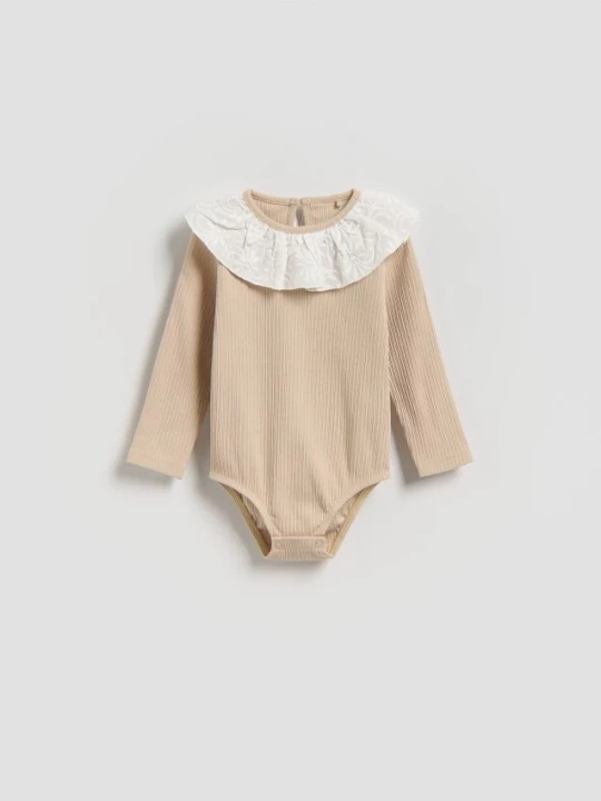 Obrázek produktu Reserved - Body s límcem - béžová