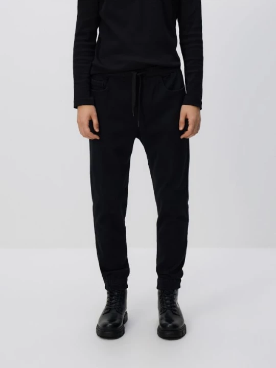 Obrázek produktu Reserved - Džíny jogger fit - černý