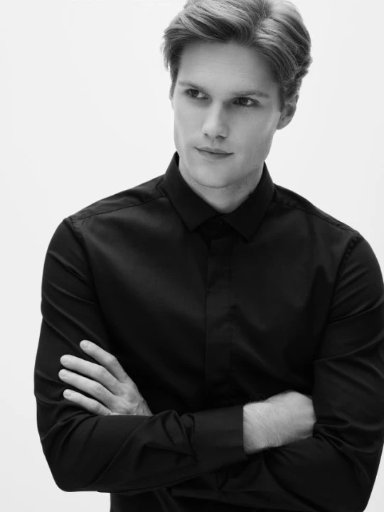 Obrázek produktu Reserved - Hladká košile super slim fit - černý