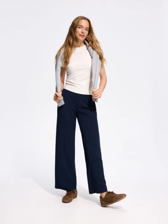 Obrázek produktu Reserved - Kalhoty se širokými nohavicemi - tmavomodrá