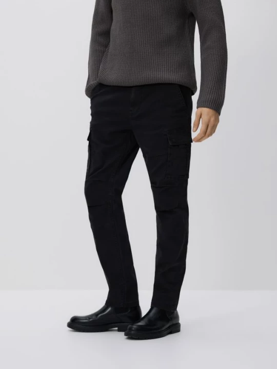 Obrázek produktu Reserved - Kalhoty slim fit cargo - černý