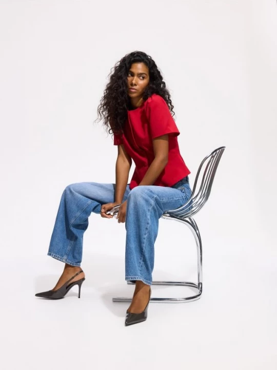 Obrázek produktu Reserved - Lakované lodičky na jehlovém podpatku - světle šedá
