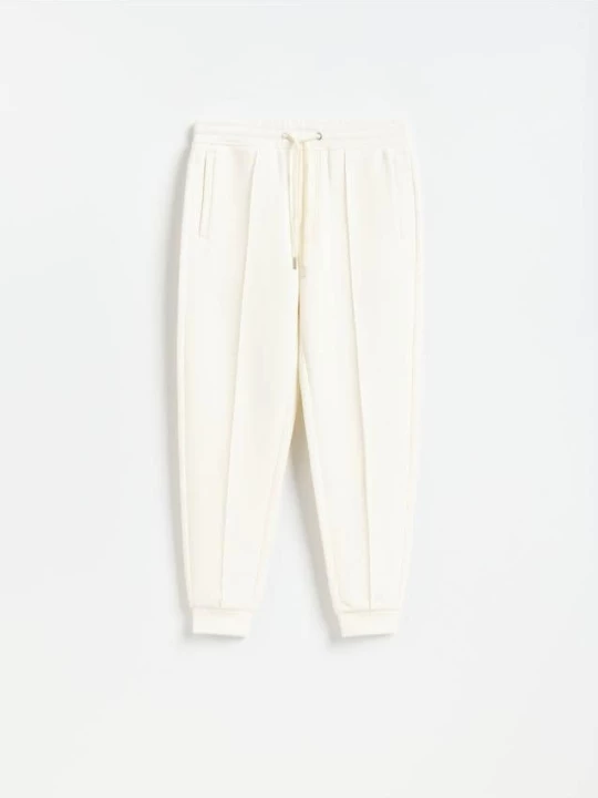 Obrázek produktu Reserved - MEN`S TROUSERS - krémová