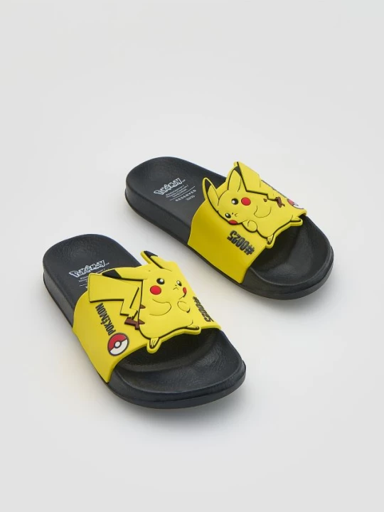 Obrázek produktu Reserved - Pantofle Pokémon - černý