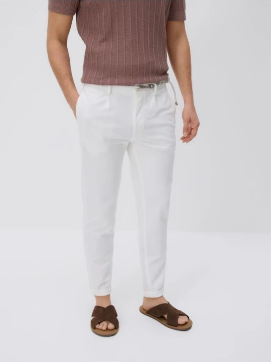 Obrázek produktu Reserved - Slim fit kalhoty s páskem - krémová