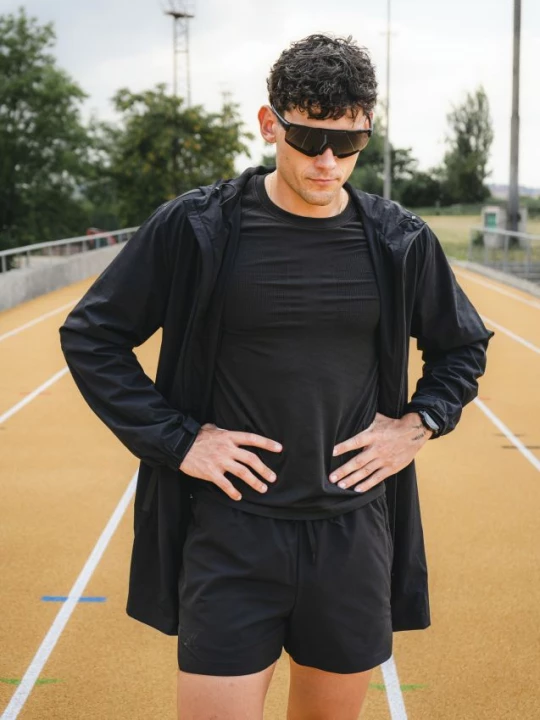 Obrázek produktu Reserved - Sportovní tričko s dlouhým rukávem - černý