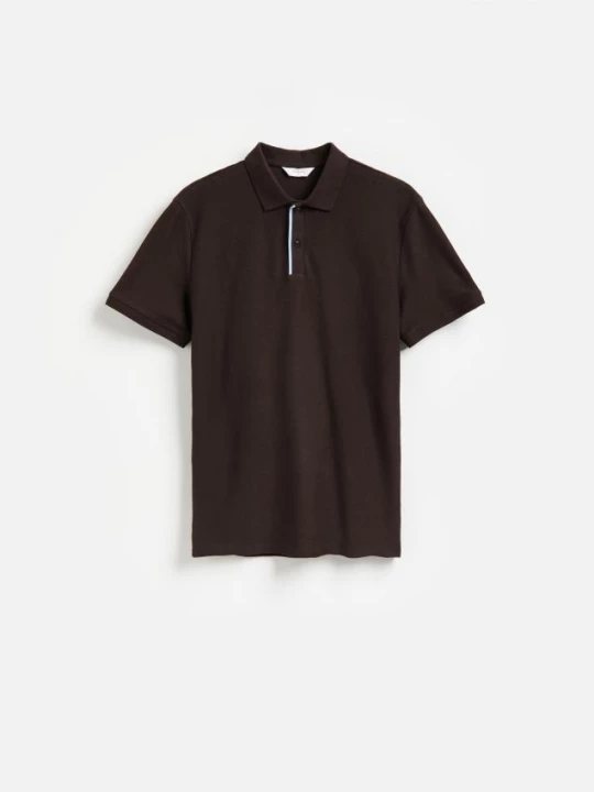 Obrázek produktu Reserved - Strukturované polo regular fit - tmavě hnědá