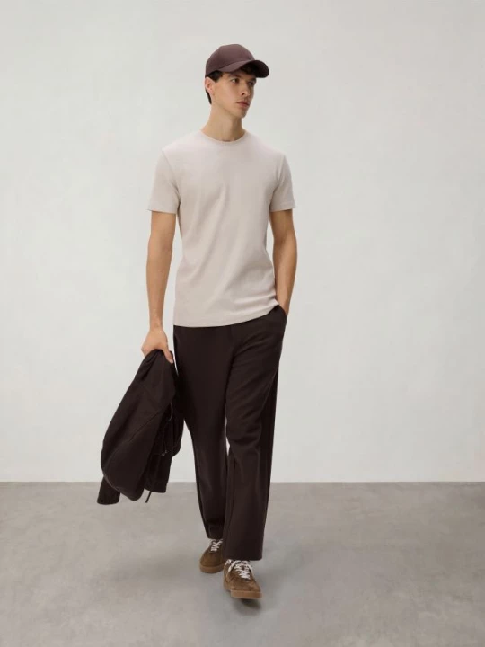 Obrázek produktu Reserved - Strukturované tričko slim fit - béžová