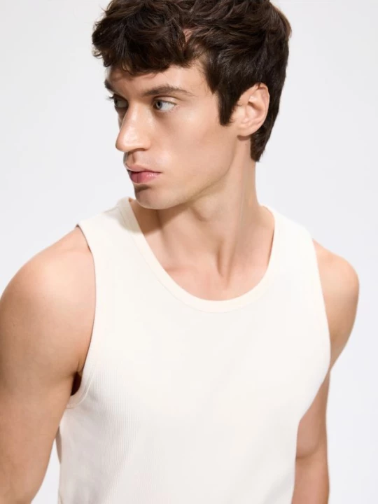 Obrázek produktu Reserved - Tank top slim fit - krémová