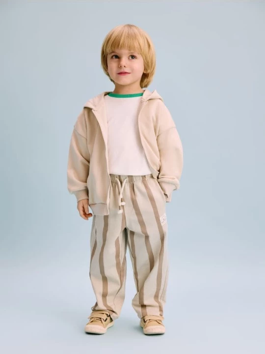 Obrázek produktu Reserved - Tepláky oversized - kávová