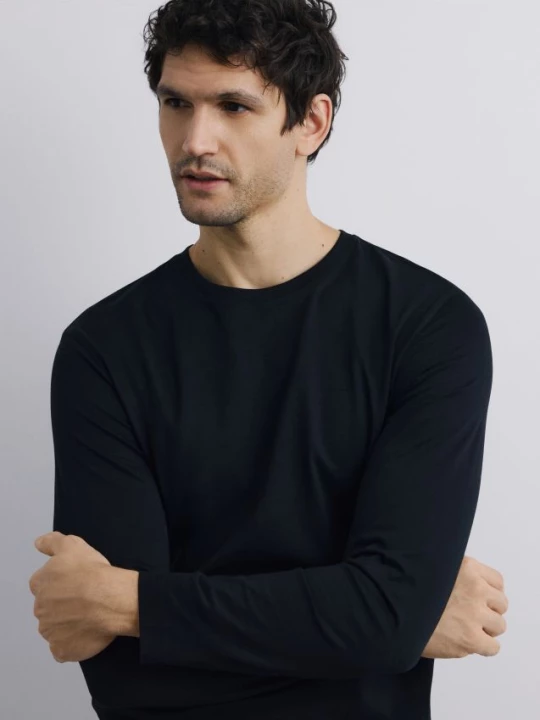 Obrázek produktu Reserved - Longsleeve z mercerované bavlny - černý