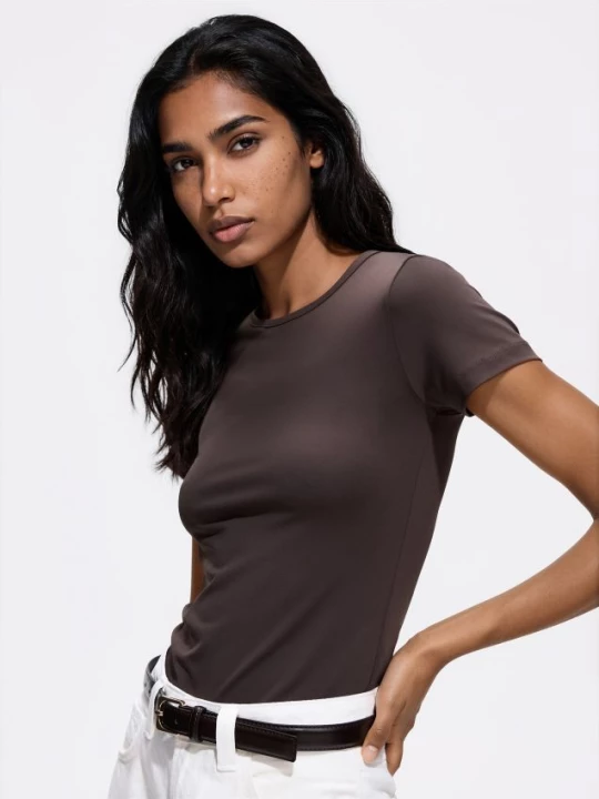 Obrázek produktu Reserved - Tričko slim fit - hnědá