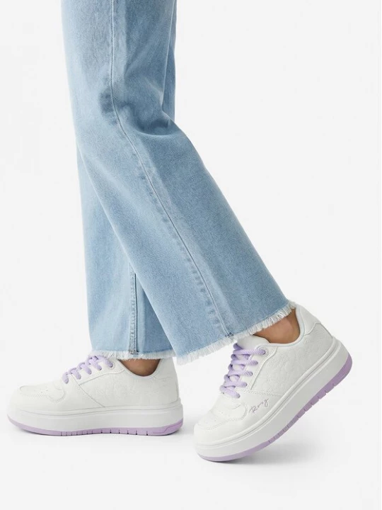 Obrázek produktu Roxy Sneakersy CEOWB-3512701 Bílá