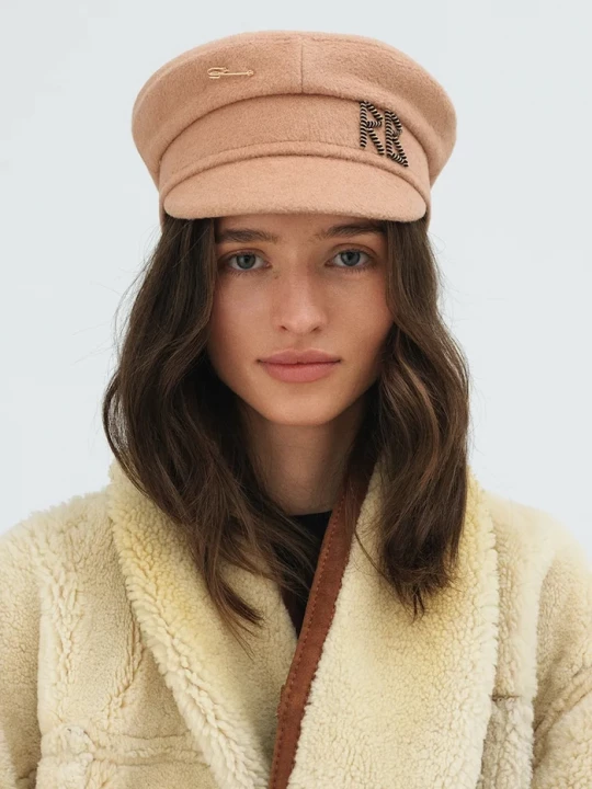 Obrázek produktu RUSLAN BAGINSKIY Bavlněná čepice Ruslan Baginskiy Baker Boy Cap béžová