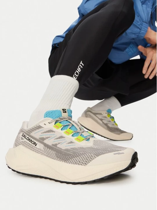 Obrázek produktu Salomon Běžecké boty Aero Blaze 3 Grvl L49106200 Šedá