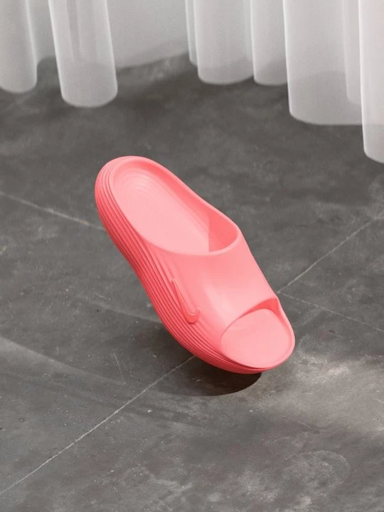 Obrázek produktu Sandály do bazénu Nike červená