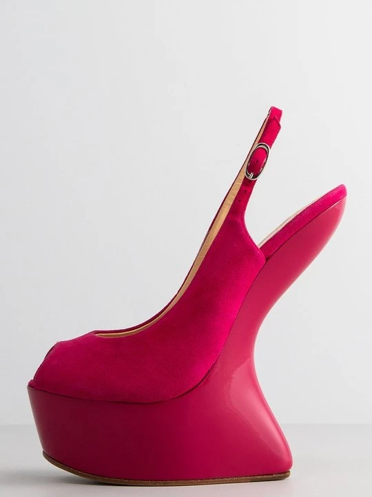 Obrázek produktu Sandály na klínu Giuseppe Zanotti červená