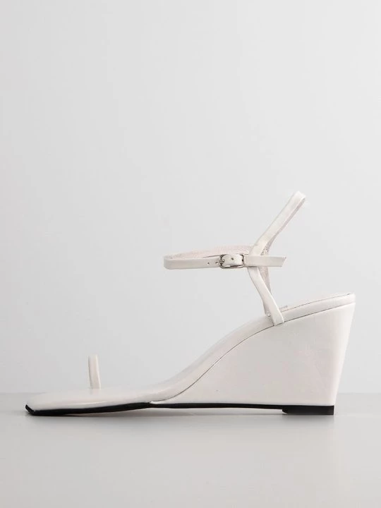 Obrázek produktu Sandály na klínu Jeffrey Campbell