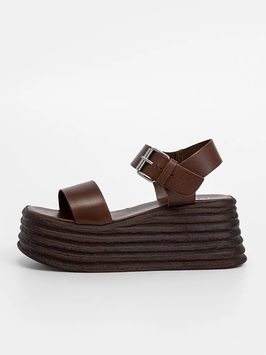 Obrázek produktu Sandály na klínu Jonak hnědá